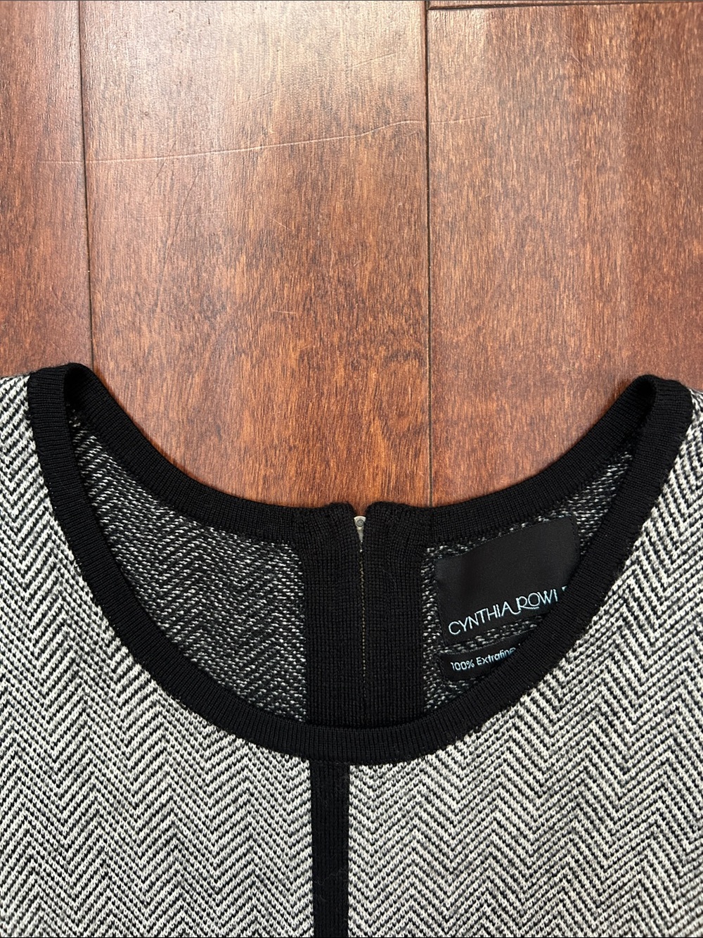 Cynthia Rowley 100% Extra Fine Merino Wool Herringbone Long-Sleeve Dress, Size L - Picture 2 of 14